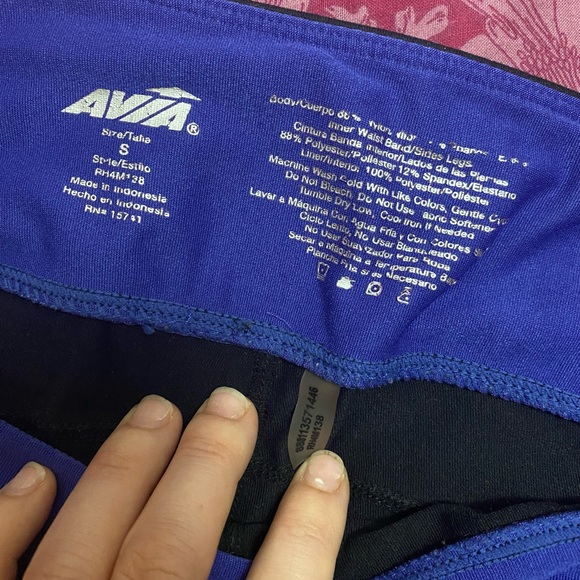 2️⃣9️⃣ AVIA Sport Short - Small - Picture 3 of 4